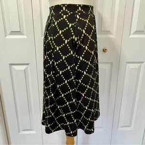 LuLaRoe Disney Evil Queen & Green Skull  Diamond Pattern Pleated Skirt Large